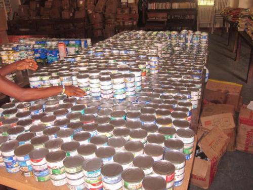 Ebola-Supplies-Canned-Goods